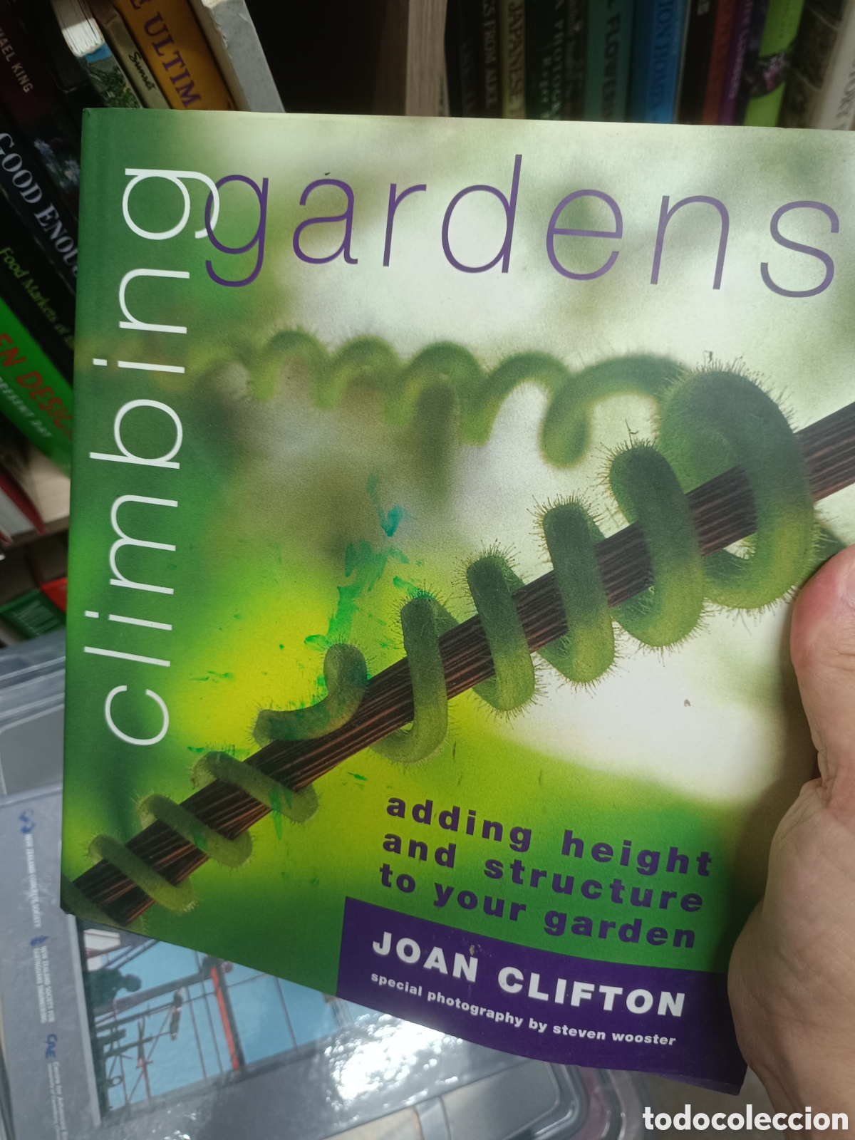 Libros de segunda mano: Climbing Gardens - Joan Clifton (Libro Jardineria)