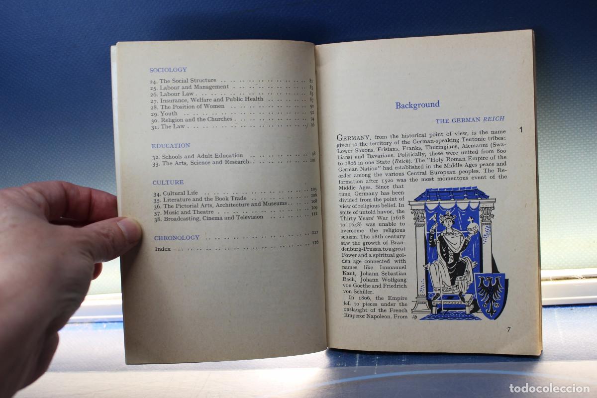 Libros de segunda mano: Libro: Germany in a Nutshell _ Helmut Arntz. 1961. - Foto 6