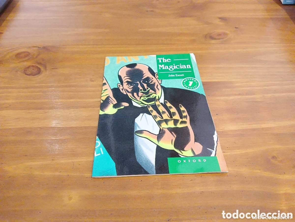 Libros de segunda mano: The Magician john EScott editorial Oxford