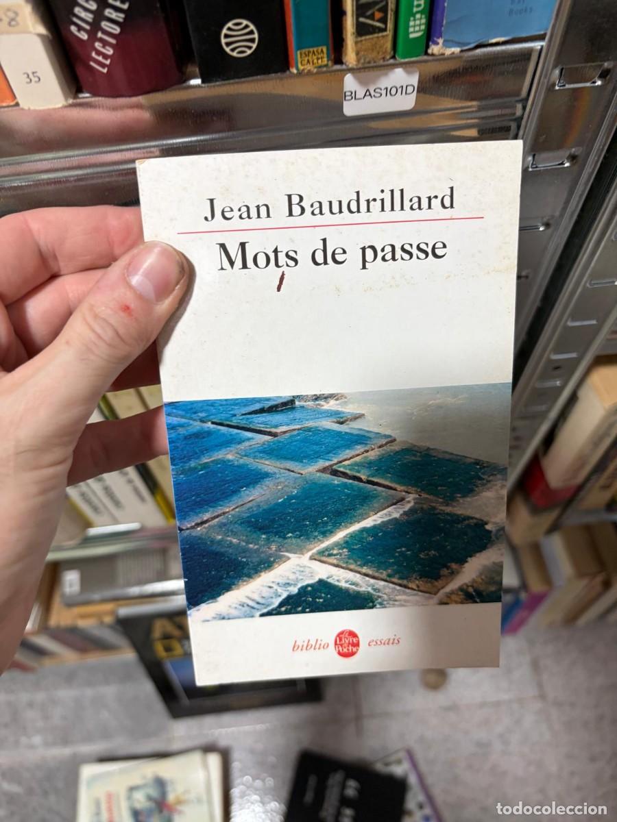 Libros de segunda mano: BLAS101D Mots de passe Jean Baudrillard Biblio Livre de Poche