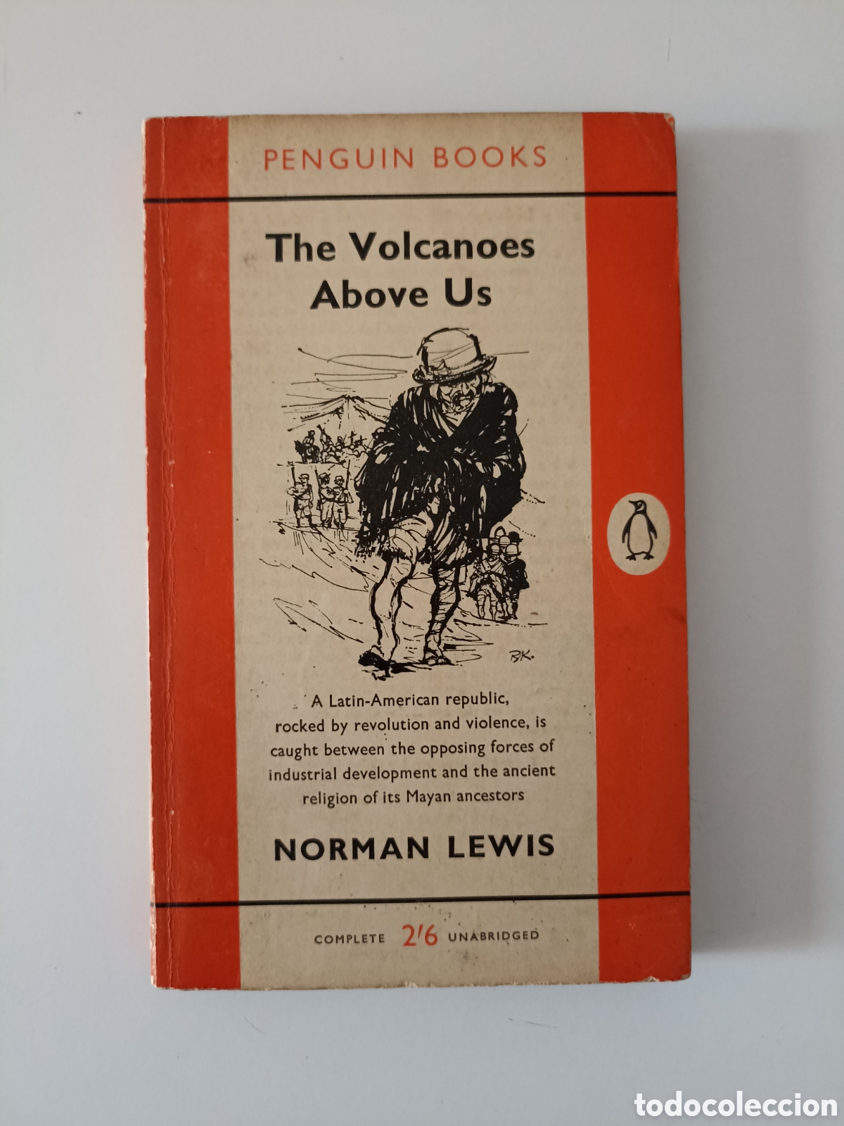 Libros de segunda mano: LIBRO EN INGL&Eacute;S Norman Lewis - The Volcanoes Above Us (Penguin, 1957)