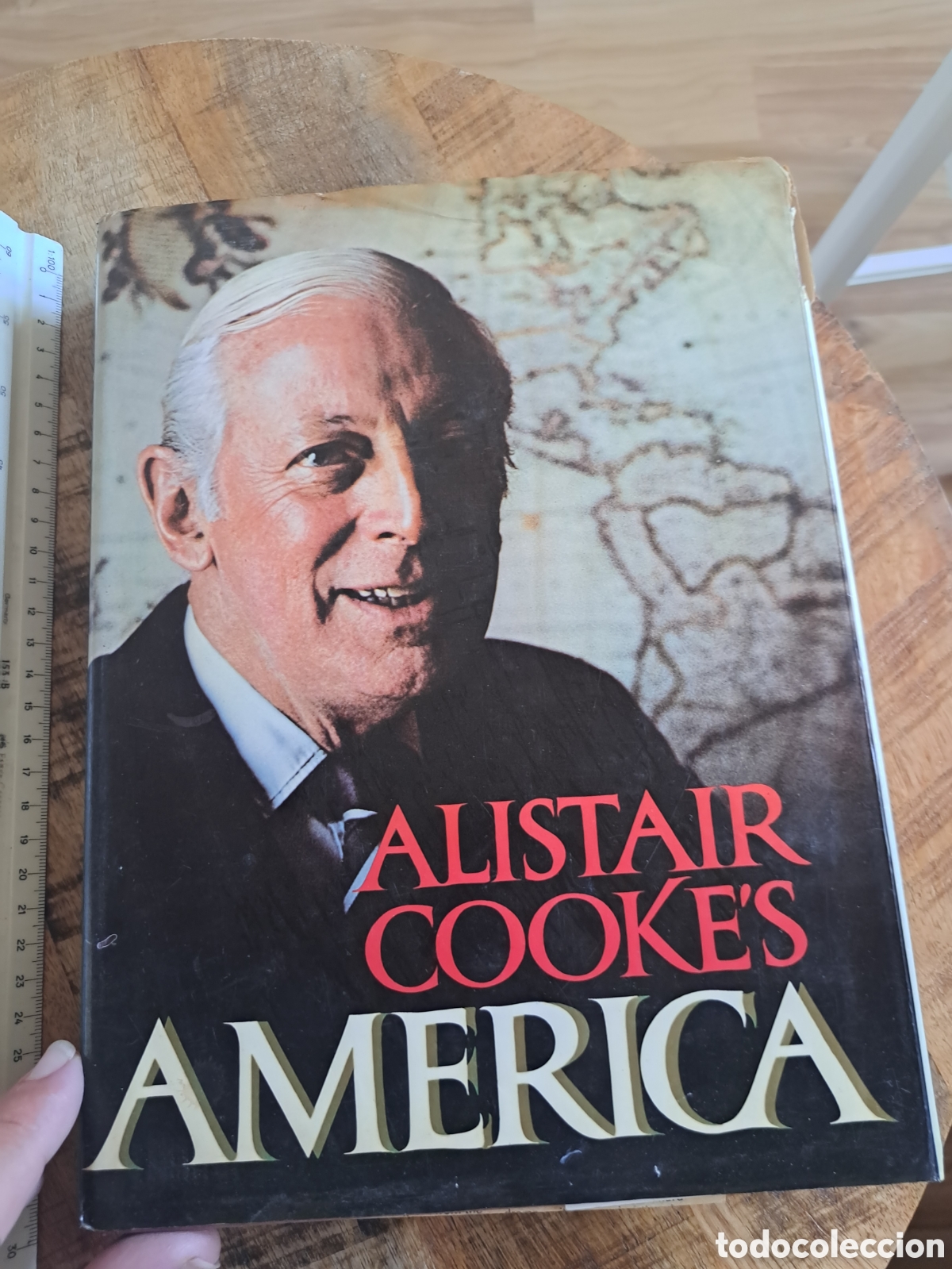 Libros de segunda mano: Jml Alistair Cooke's America. 1981. Tapa dura. En ingles.