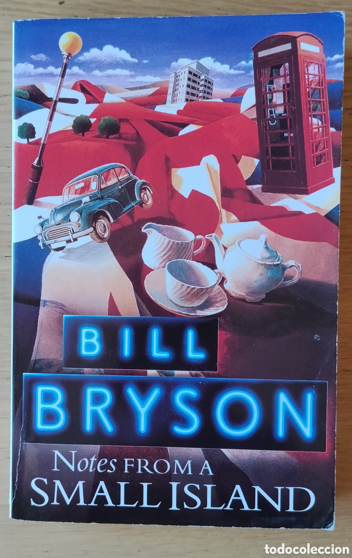 Libros de segunda mano: BILL BRYSON: &rdquo; NOTES FROM.A SMALL ISLAND&rdquo;