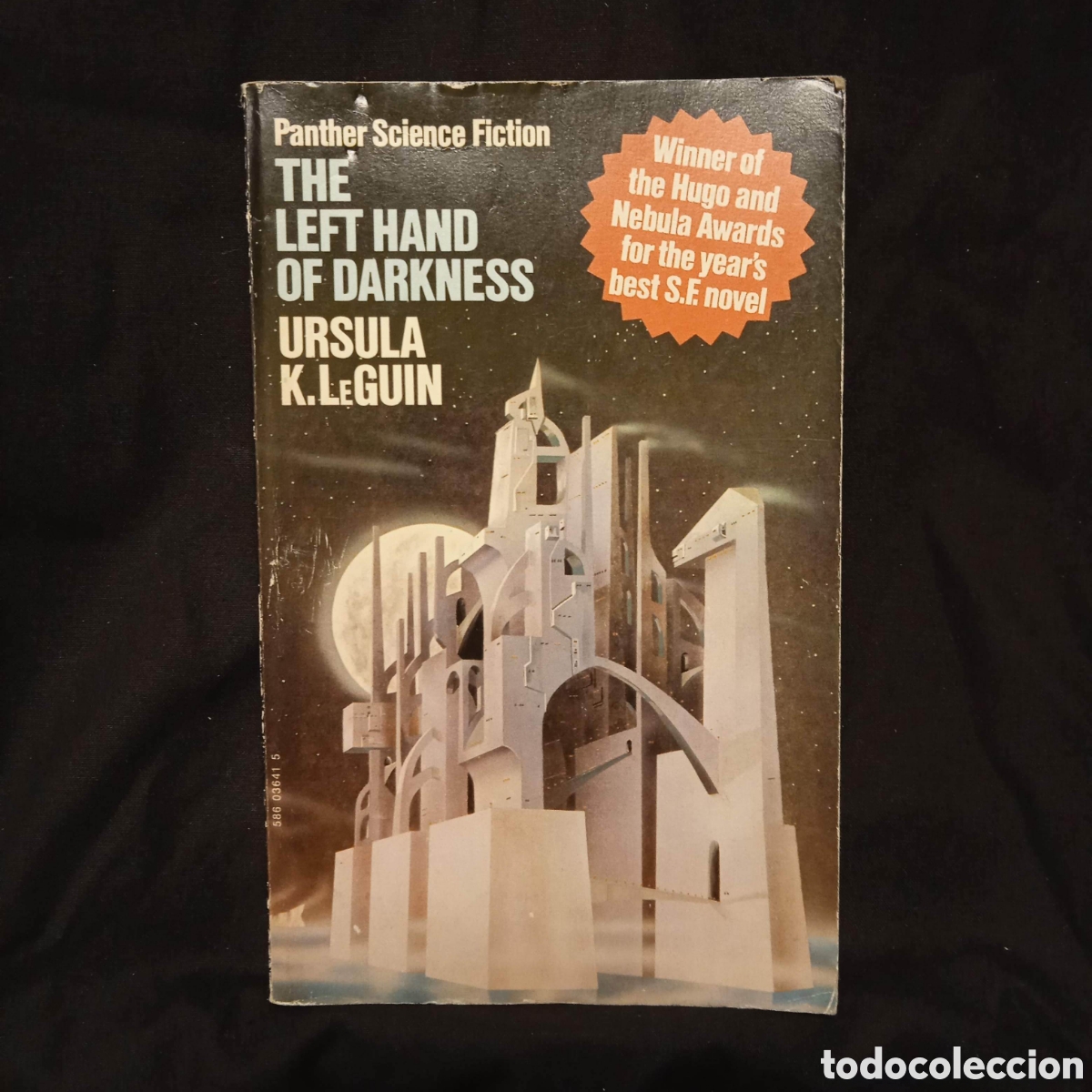 Libros de segunda mano: THE LEFT HAND OF DARKNESS - URSULA K LE GUIN - PANTHER 1975 #VINTAGESF