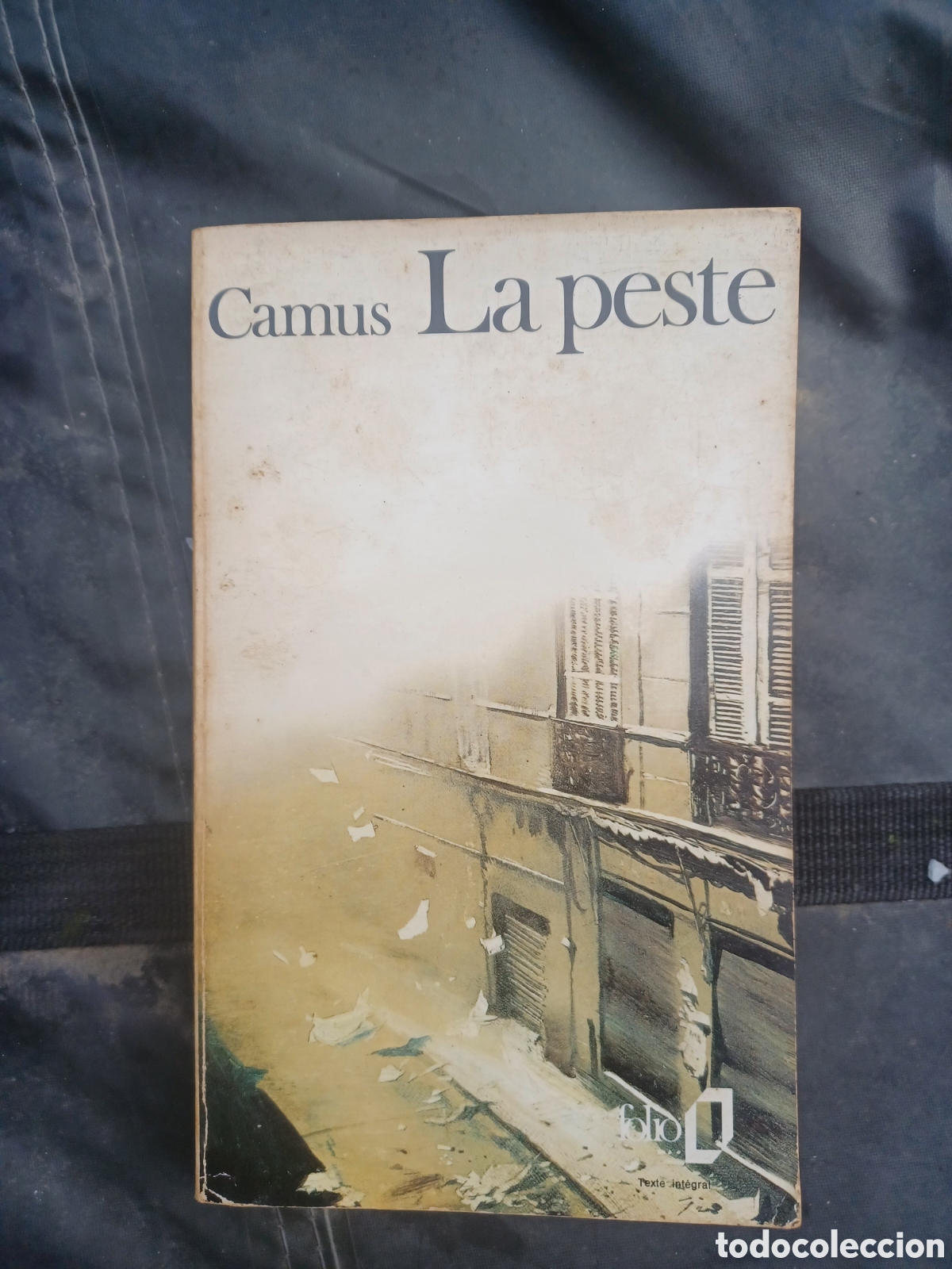 Libros de segunda mano: LA PESTE (Franc&eacute;s) - Camus,Albert - Foto 1