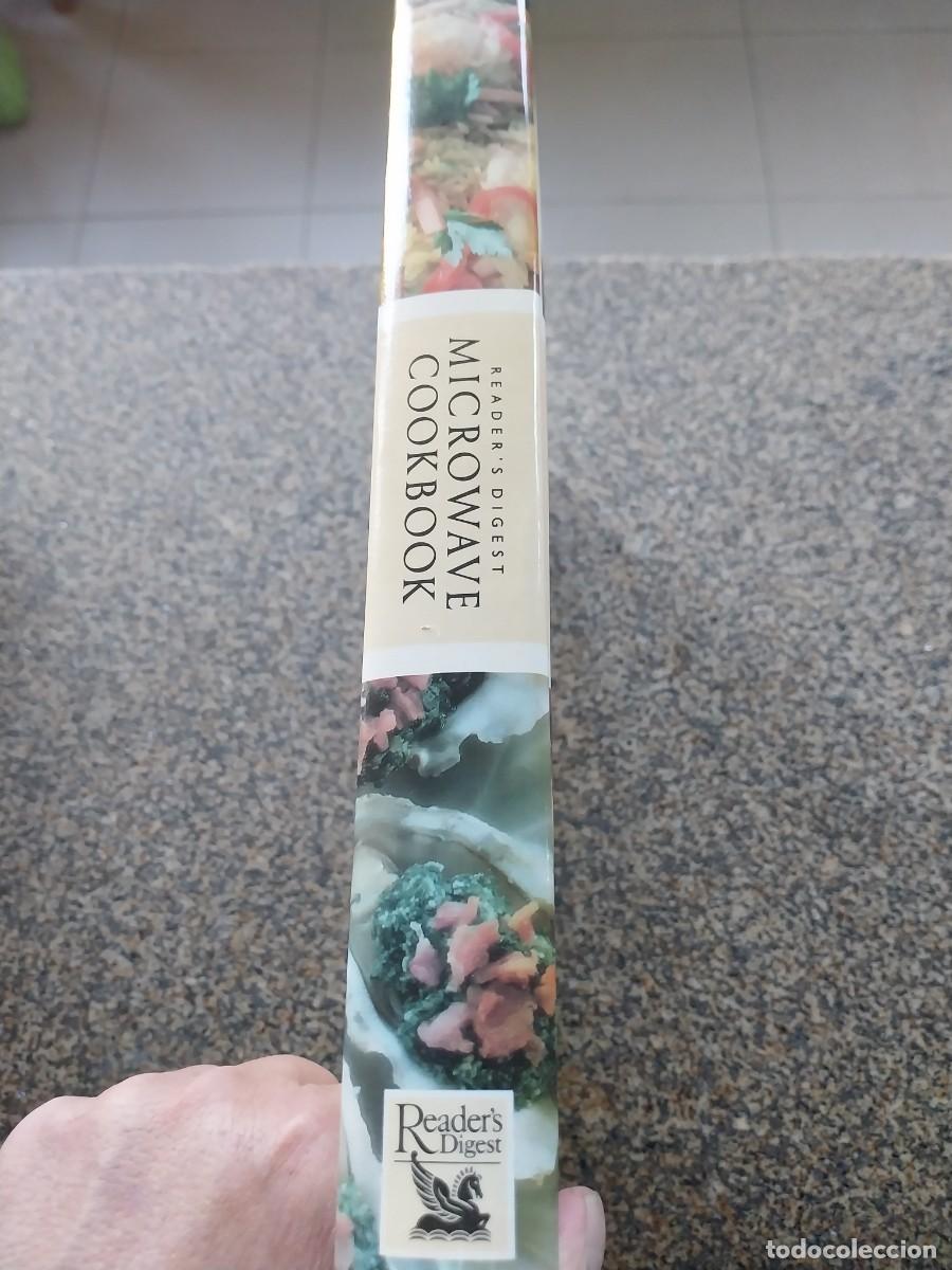 Libros de segunda mano: MICROWAVE COOKBOOK -- READERS DIGEST -- - Foto 4