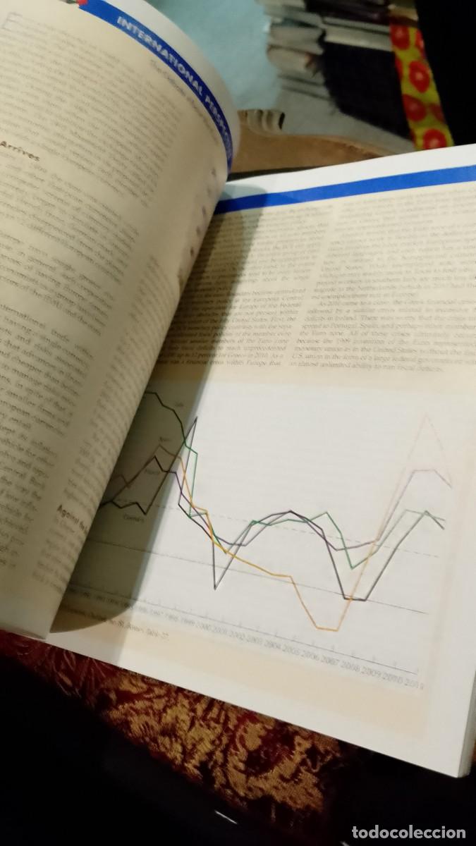 Libros de segunda mano: Macroeconomics - Robert J. Gordon - Foto 3