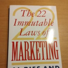 Libros de segunda mano: THE 22 IMMUTABLE LAWS OF MARKETING (AL RIES AND JACK TROUT). Lote 361439790