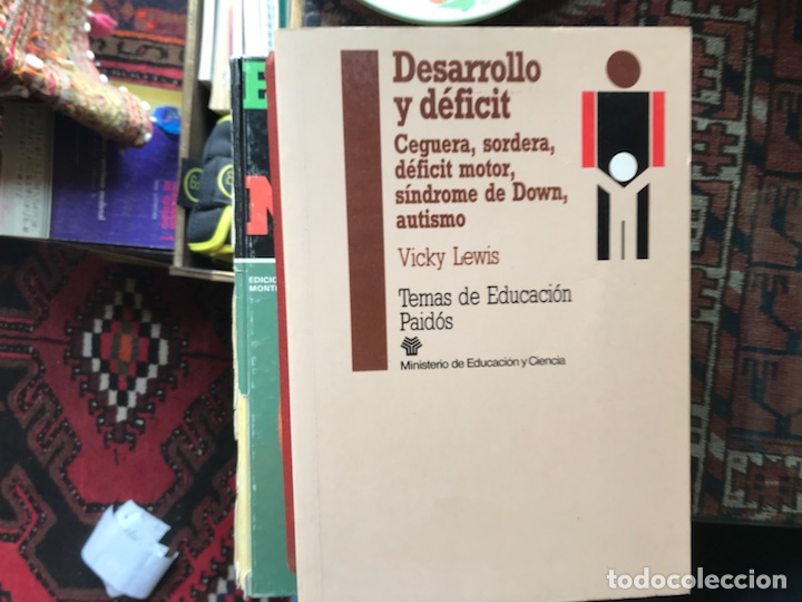 Libros de segunda mano: Desarrollo y d&eacute;ficit. Vicky Lewis - Foto 1