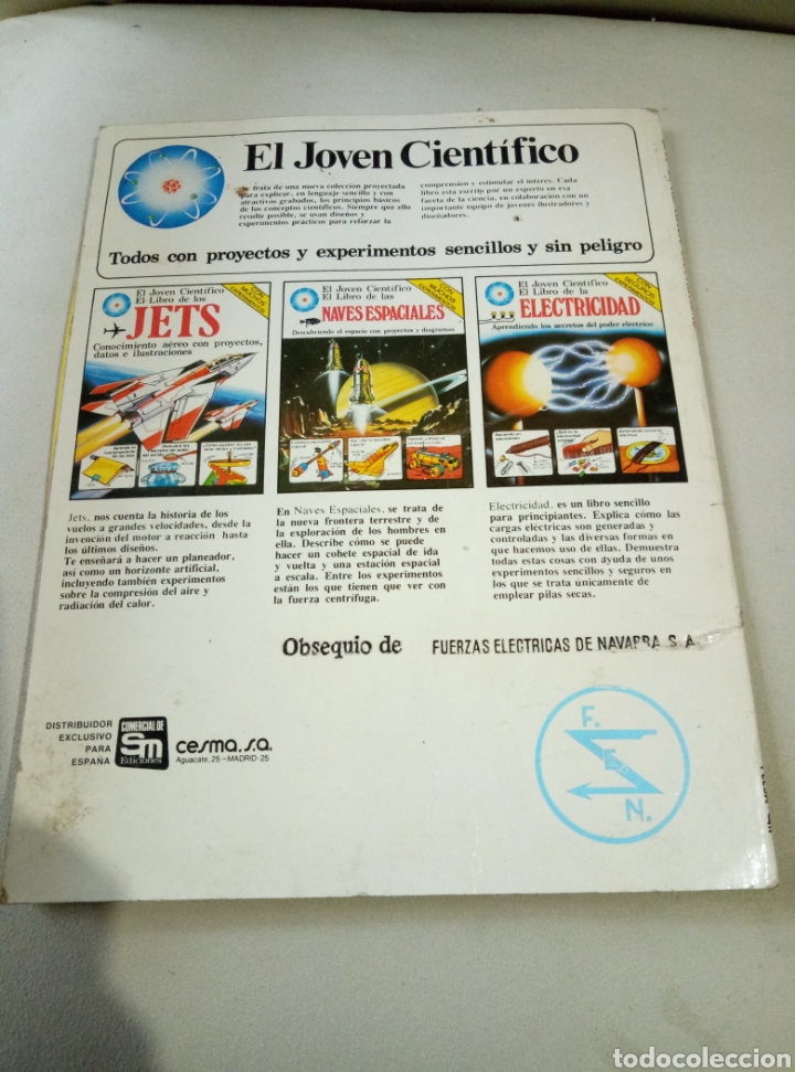 Libros de segunda mano: El joven cient&iacute;fico El libro de la electricidad 1979 - Foto 2