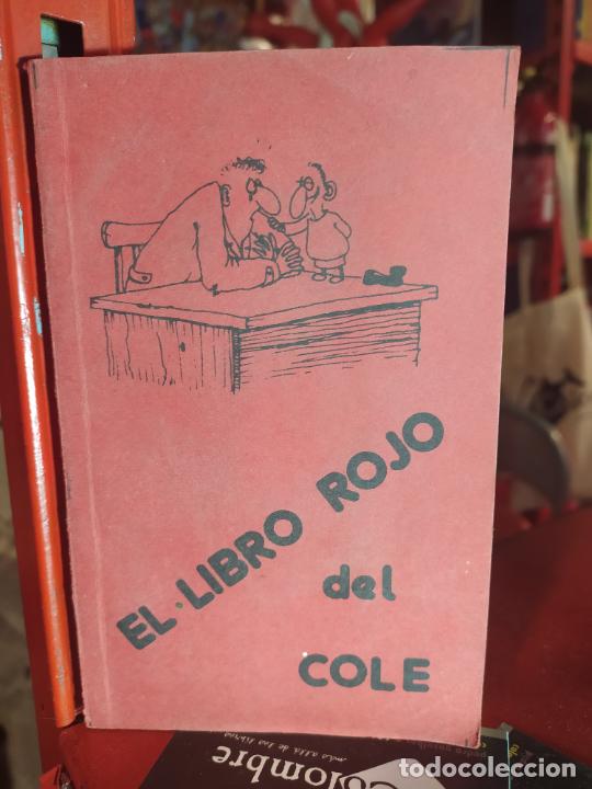 Libros de segunda mano: El libro rojo del cole - An&oacute;nimo - Foto 1