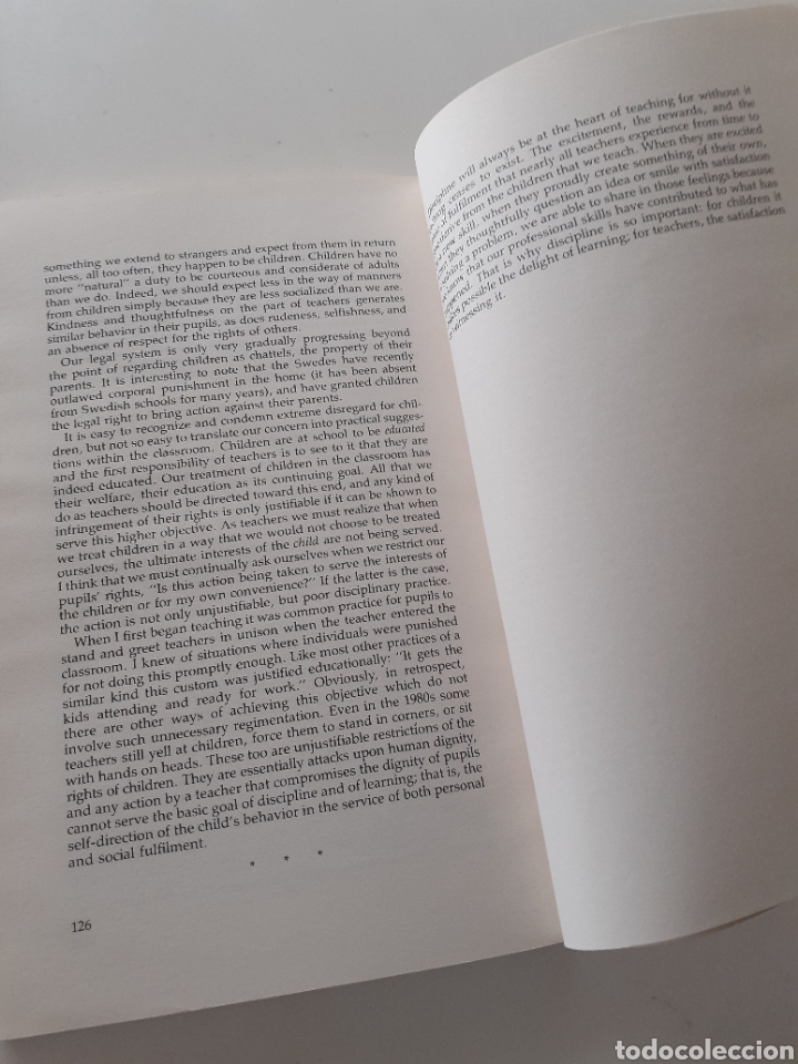 Libros de segunda mano: Quiet Please, a practical guide to classroom discipline, Alan Bowd 1982 - Foto 11