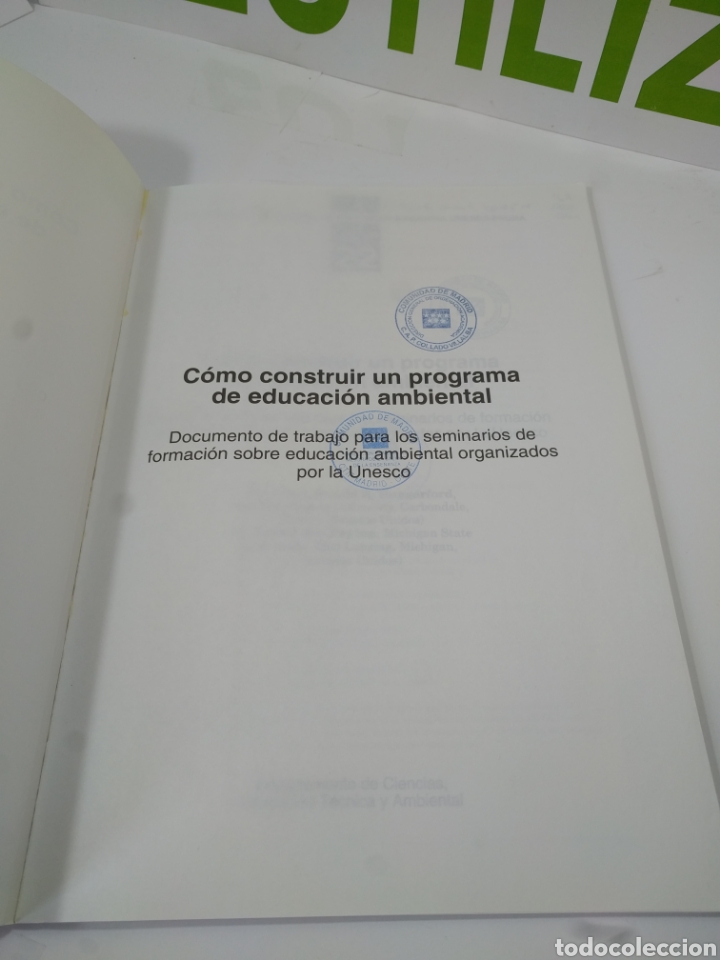 Libros de segunda mano: C&oacute;mo construir un programa de educaci&oacute;n ambiental. Programa intenacional de educaci&oacute;n ambiental. - Foto 3