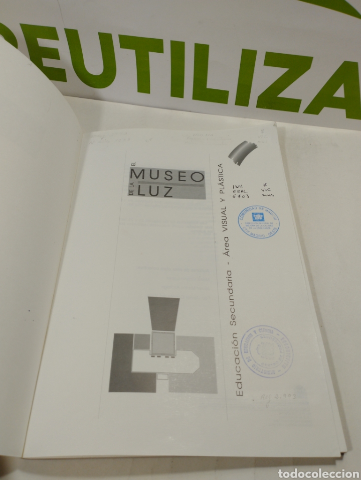 Libros de segunda mano: El museo de la luz. Educaci&oacute;n secundaria. &Aacute;rea visual y pl&aacute;stica. - Foto 2