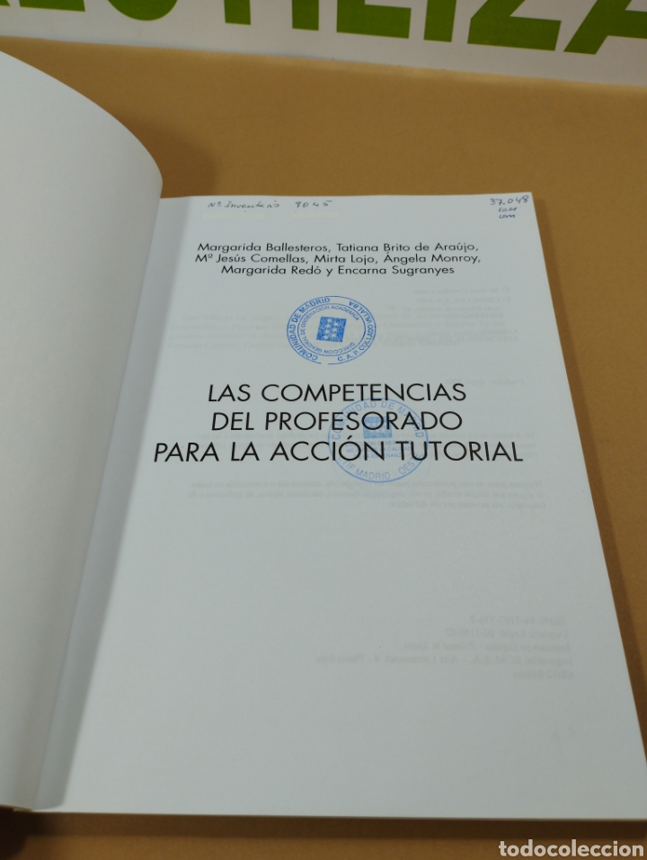 Libros de segunda mano: Las competencias del profesorado para la acci&oacute;n tutorial. Praxis. - Foto 3