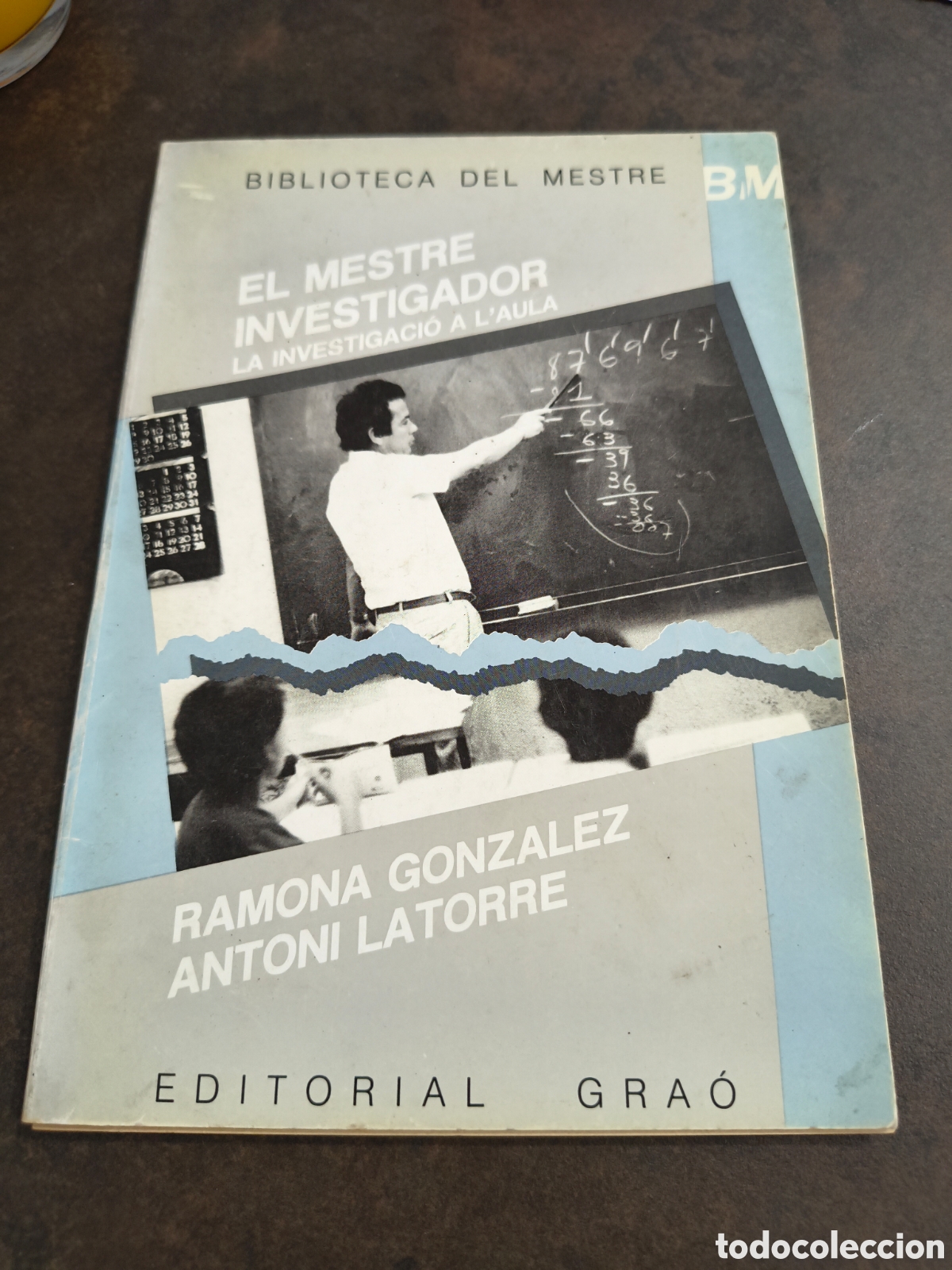Libros de segunda mano: EL MESTRE INVESTIGADOR. LA INVESTIGACIO A L&acute;AULA DE RAMONA GONZALEZ Y A. LATORRE (GRAO)
