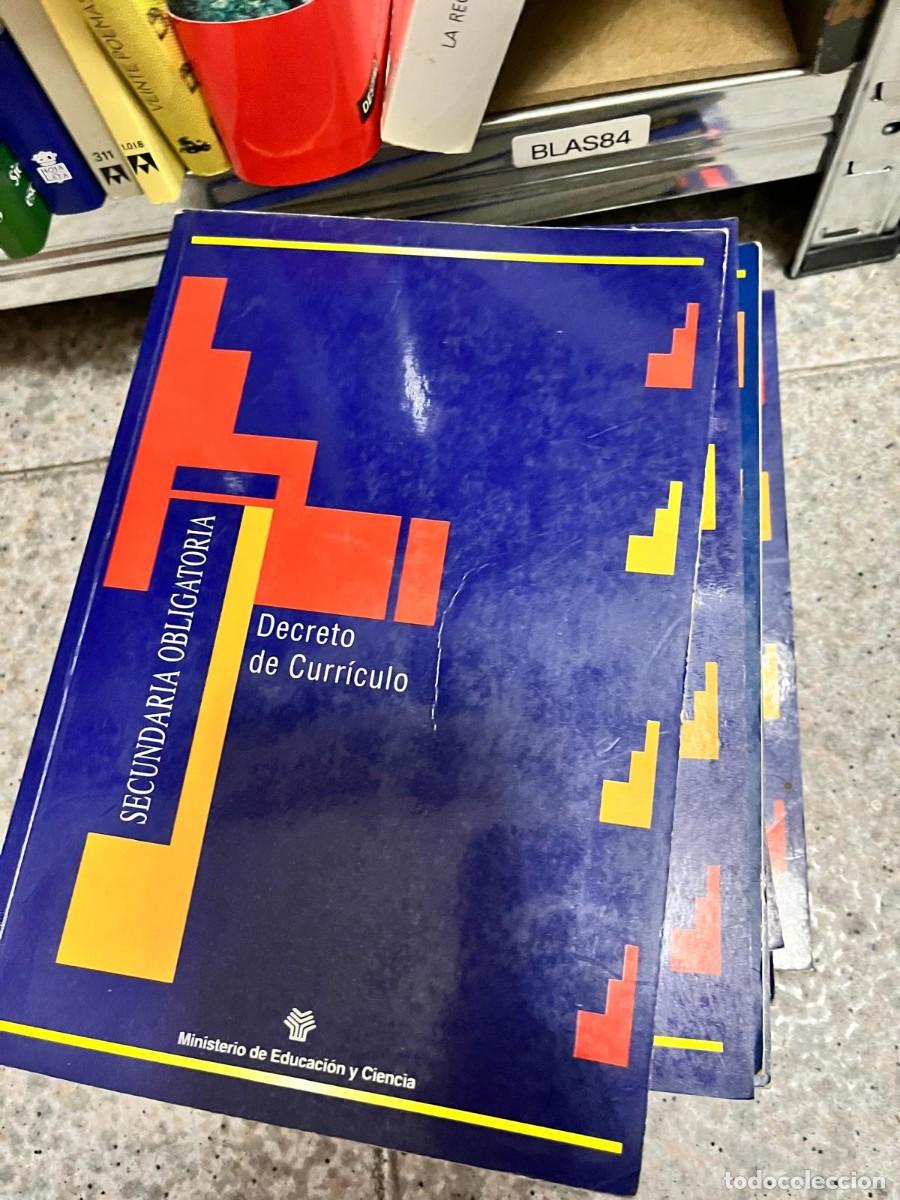 Libri di seconda mano: BLAS84 &ndash; Secundaria Obligatoria: Decreto de Curr&iacute;culo. Ministerio de Educaci&oacute;n y Ciencia. Normativa