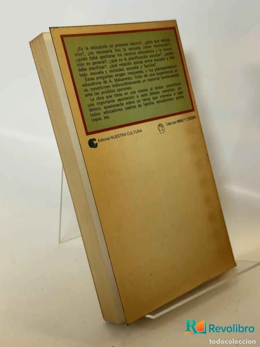Libros de segunda mano: Colectividad y educaci&oacute;n - A. S. Makarenko - Foto 2