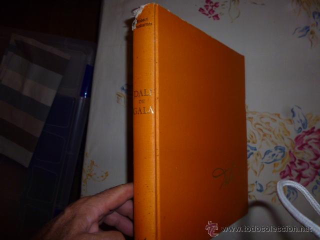 Libros de segunda mano: DALI DE GALA ROBERT DESCHARNES - Foto 1