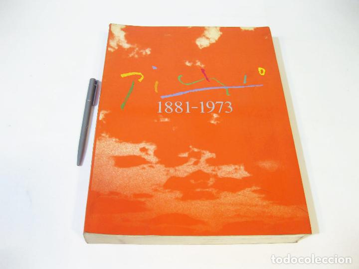 Libros de segunda mano: LIBRO DE LA EXPOSICI&Oacute;N DE PICASSO 1881 1973. 1982 - Foto 1