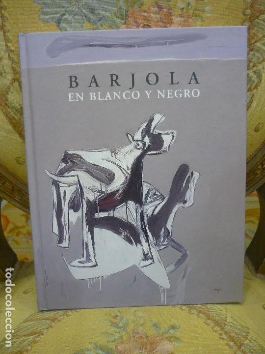 Second hand books: BARJOLA EN BLANCO Y NEGRO, DE VARIOS AUTORES. MUY ILUSTRADO.