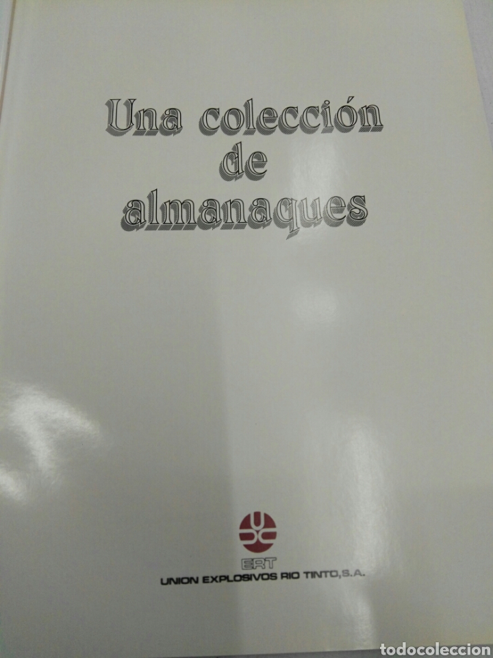 Libros de segunda mano: Una colecci&oacute;n de almanaques - Foto 2
