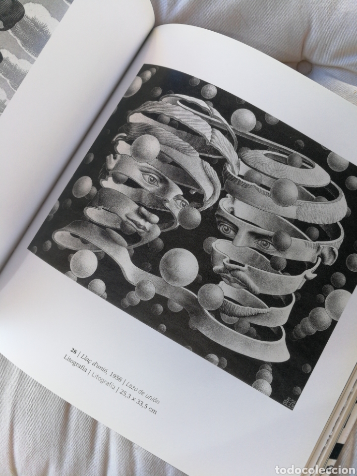 Libros de segunda mano: ESCHER, LA VIDA DE LES FORMES (FUNDACI&Oacute; LA CAIXA), 2003. - Foto 2