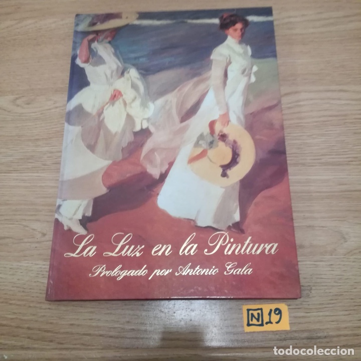 Libros de segunda mano: La luz en la pintura - Foto 1