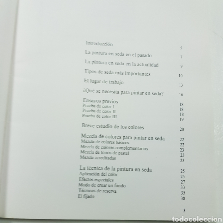 Libros de segunda mano: PINTANDO SOBRE SEDA - CEAC - Foto 2