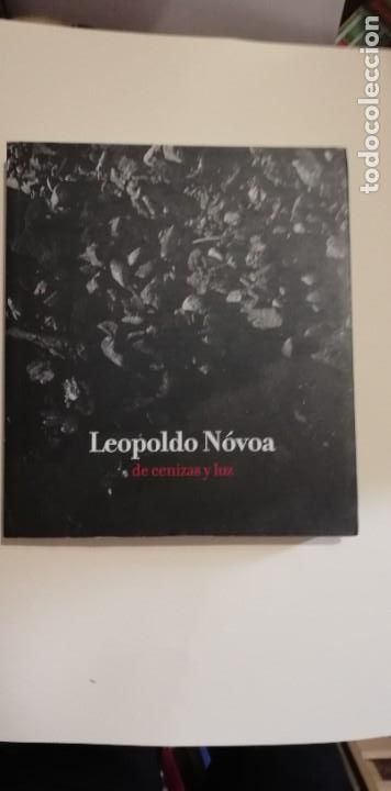 Libri di seconda mano: DE CENIZAS Y LUZ. Leopoldo N&oacute;voa. 2003