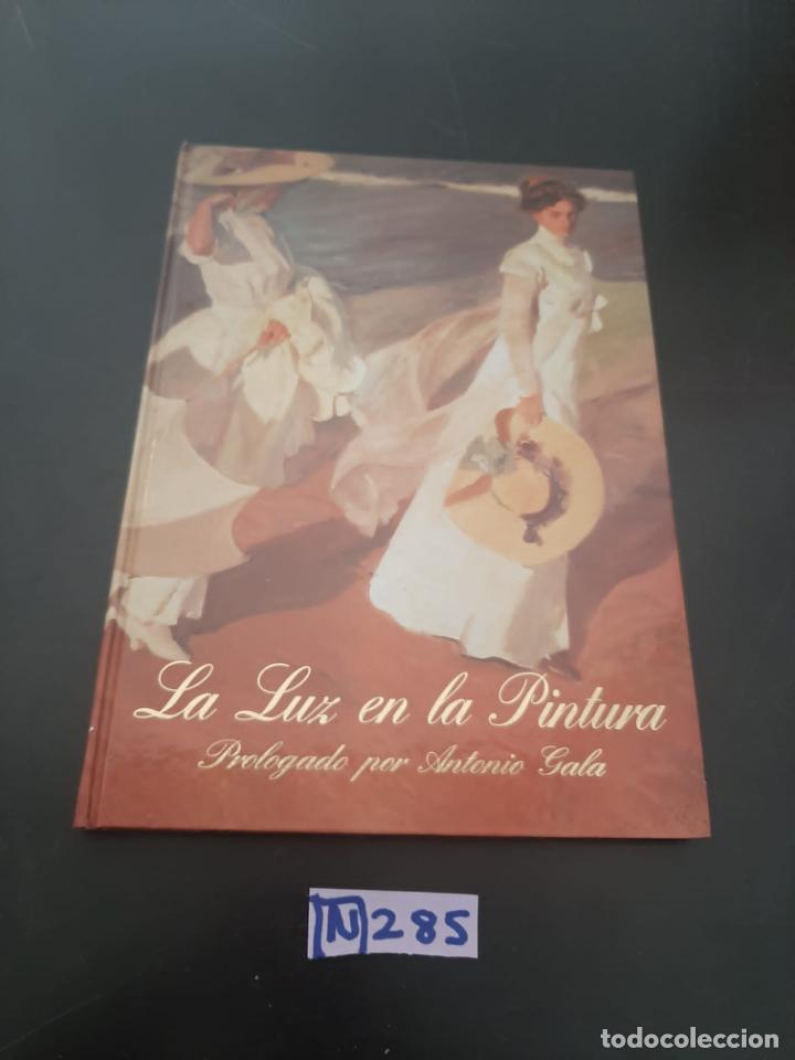 Libros de segunda mano: La Luz en la pintura - Foto 1