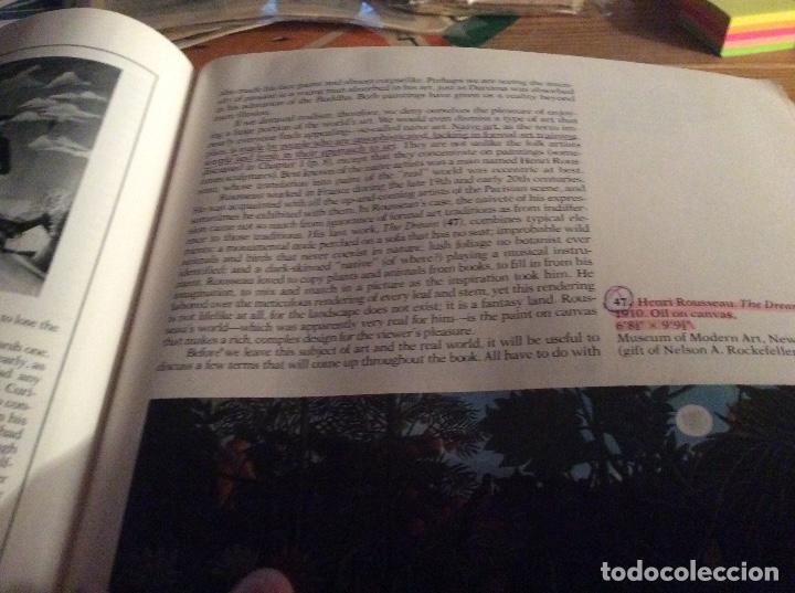 Libros de segunda mano: Living with Art Rita Gilbert; William McCarter - Foto 2
