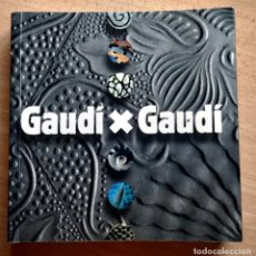 Libros de segunda mano: GAUDI X GAUDI .ED. TRIANGLE & POSTALS 2002. Lote 300957343