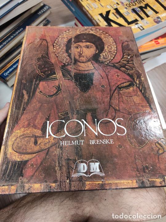 Libros de segunda mano: Iconos. Helmut Brenske. - Foto 1