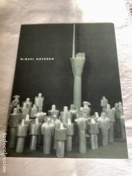 Libros de segunda mano: Libro de Arte de Miguel Navarro - Foto 1