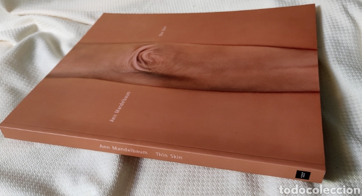 Libros de segunda mano: Thin skin . Ann mandelbaum - Foto 2