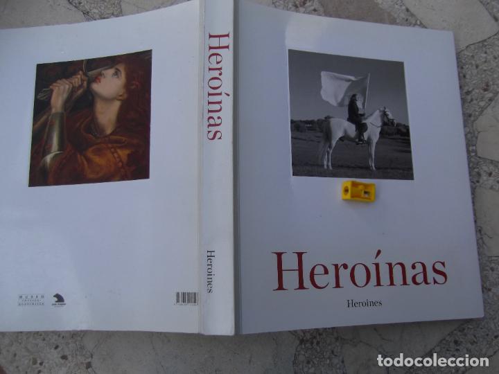 Livres d'occasion: libro de heroinas, heroines, museo thyssen bornemisza, cuadros estatuas fotos