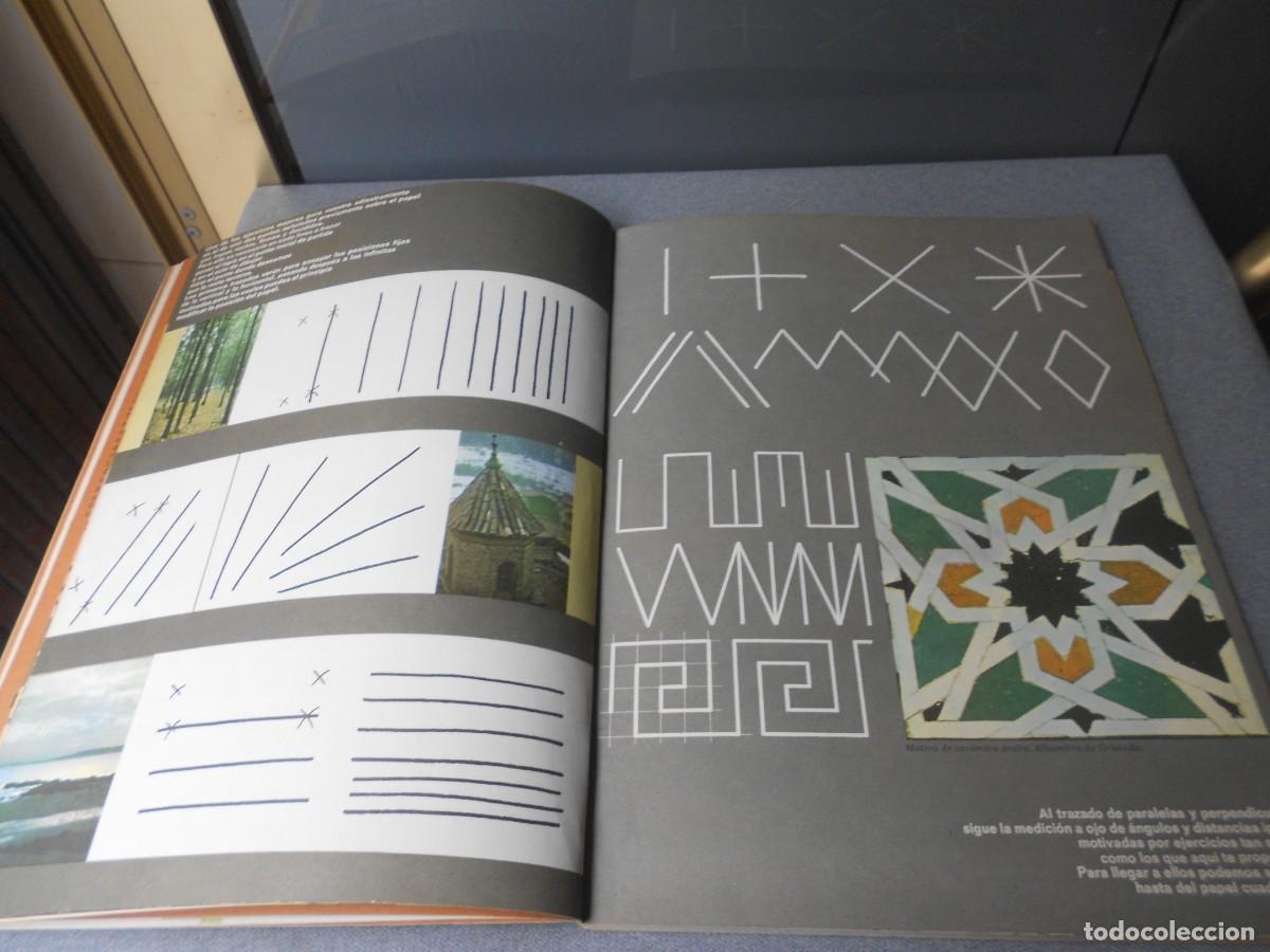 Libros de segunda mano: COLORES Y FORMAS PLANAS - Foto 5