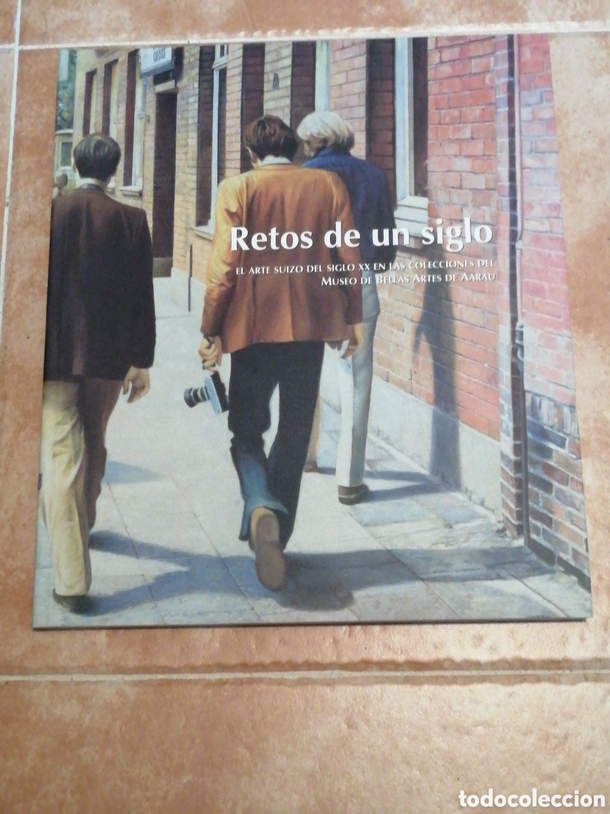 Libri di seconda mano: (Catalogo exposicion) Retos de un siglo, El arte suizo del siglo XX en las colecciones del Museo de