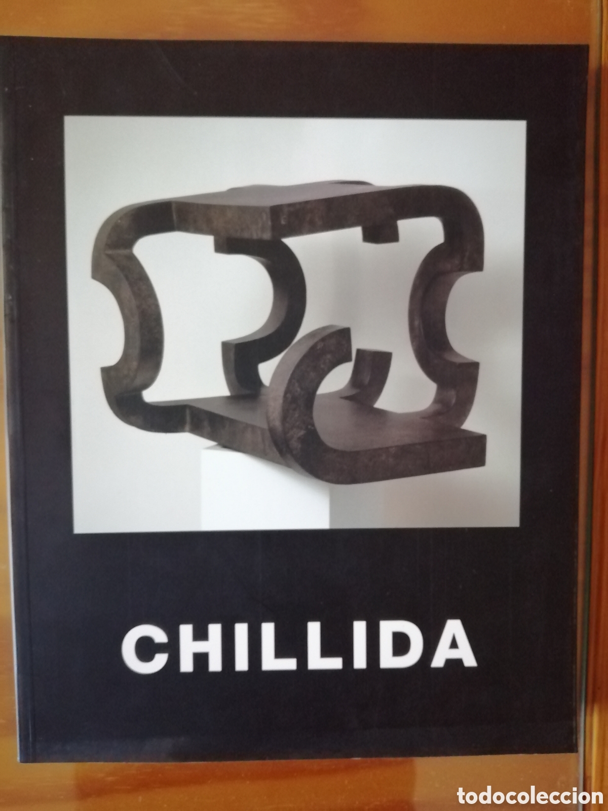 Libros de segunda mano: CHILLIDA. El Espacio Po&eacute;tico. - Foto 1