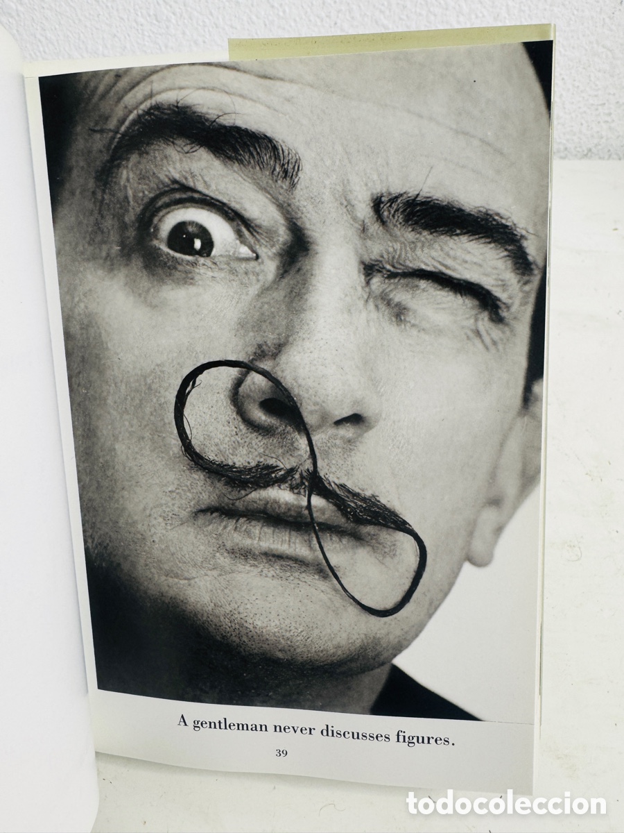 Libros de segunda mano: Dal&iacute;,s Mustache Libro - Foto 6
