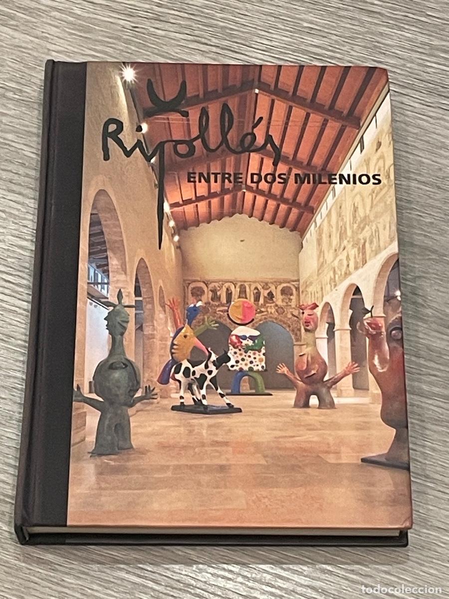 Libros de segunda mano: RIPOLL&Eacute;S. ENTRE DOS MILENIOS - EXP.L'ALMODI. VALENCIA, 2000