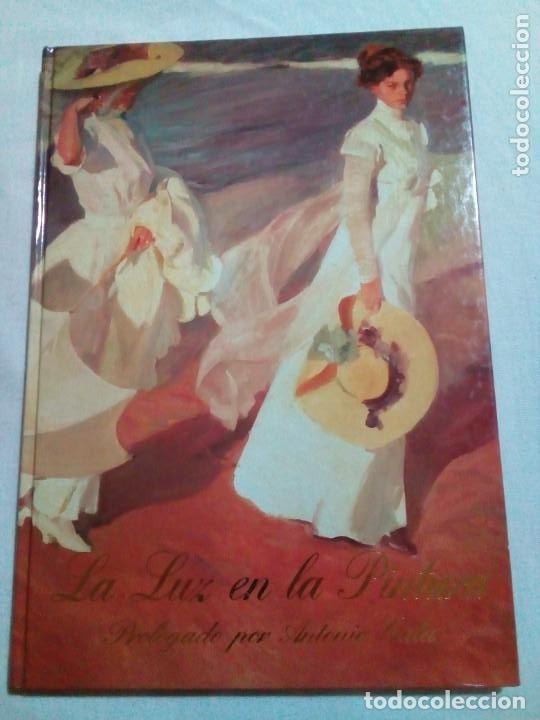 Libri di seconda mano: LA LUZ EN LA PINTURA / CARROGGIO 1998