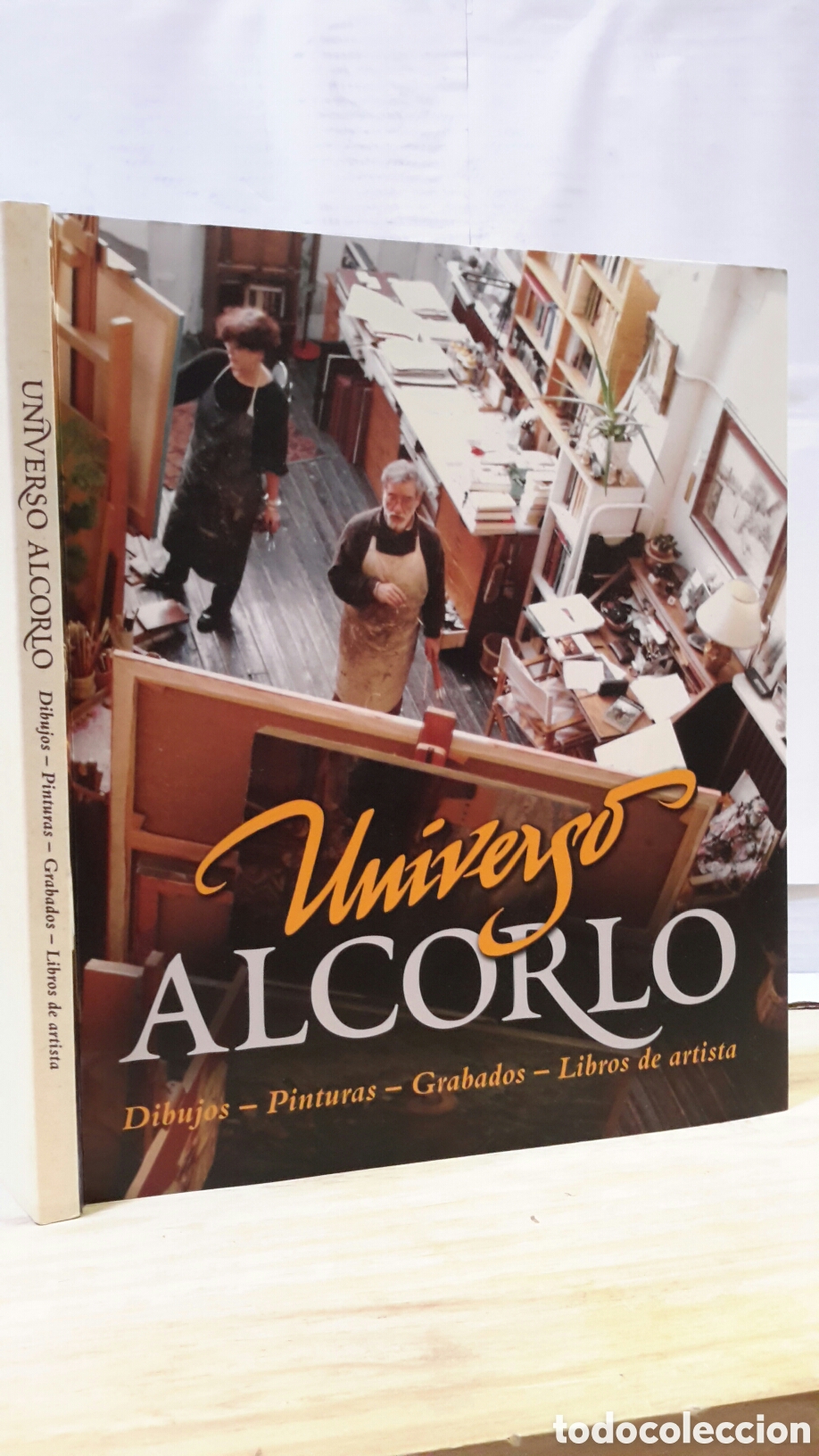 Libros de segunda mano: Universo Alcorlo. Dibujos - Pinturas - Grabados - Libros e Artista.