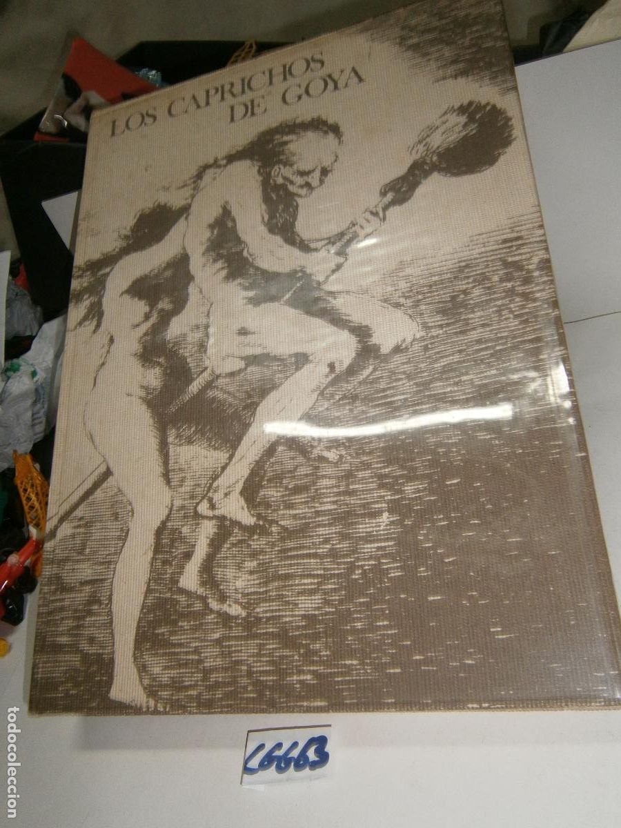 Libros de segunda mano: LIBRO FASCIMIL LOS CAPRICHOS DE GOYA EDITORIAL GUSTAVO GILI TAPA DURA CON LAMINAS