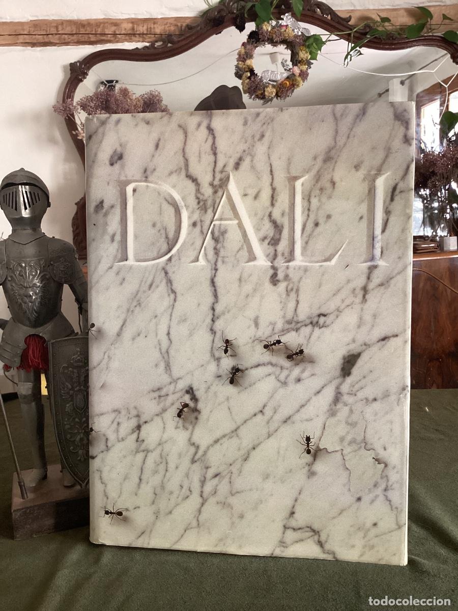 Gebrauchte B&uuml;cher: DALI. LA OBRA Y EL HOMBRE. POR ROBERT DESCHARNES. TUSQUETS-1984.