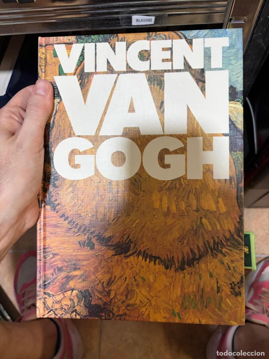 Second hand books: BLAS98E Libro sobre pintores - carton&eacute; - VINCENT VAN GOGH