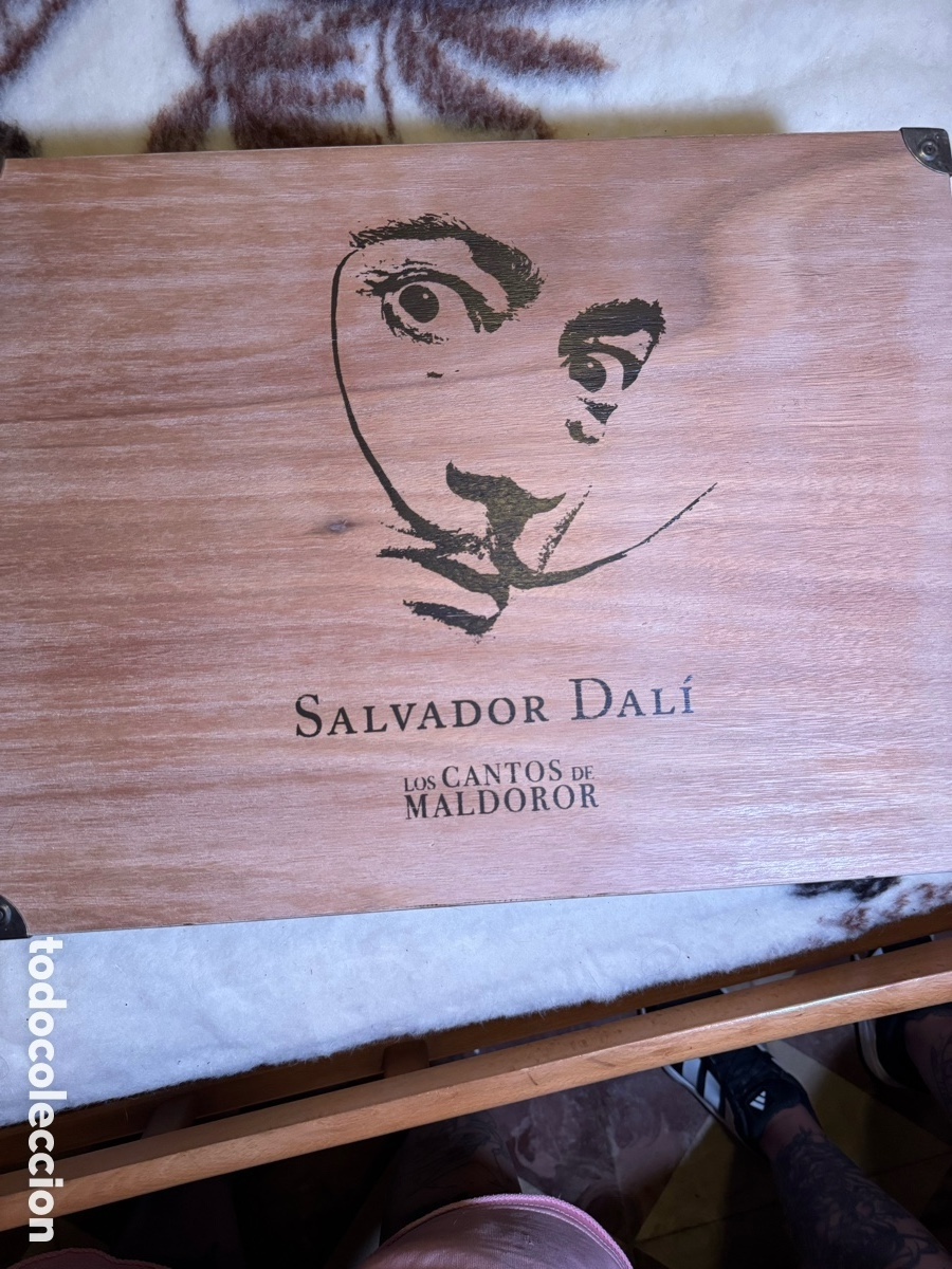 Libros de segunda mano: Libro en caja de madera de Dal&iacute; los cantos del maldoror