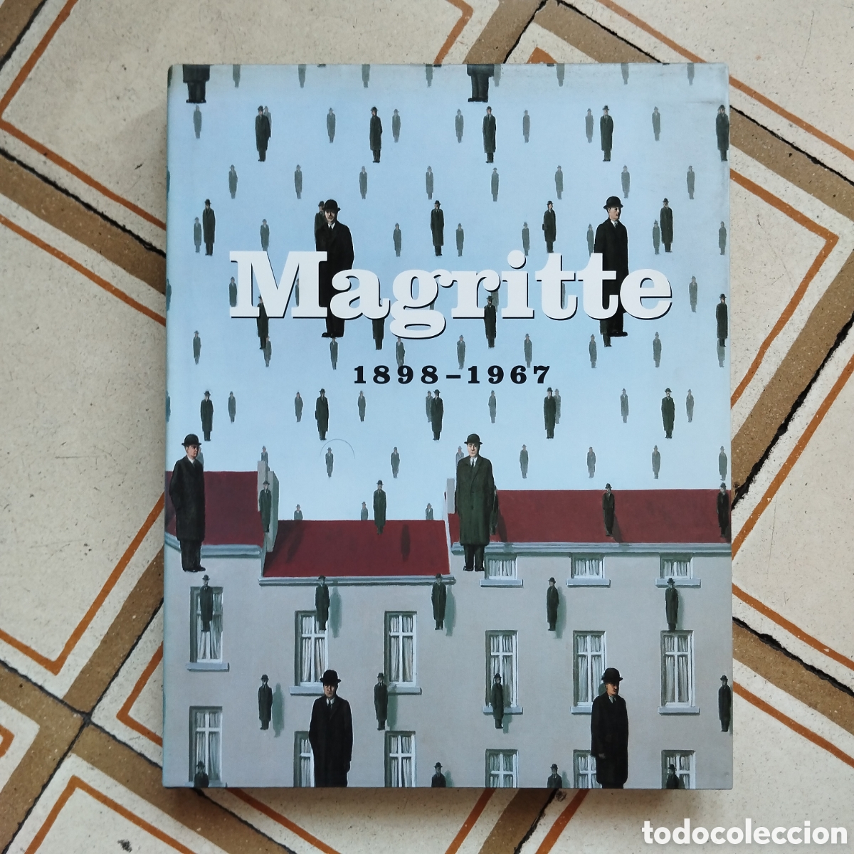 Libros de segunda mano: MAGRITTE 1898-1967 GISELE OLLINGER-ZINQUE FREDERIK LEEN LUDION PRESS HARRY ABRAMS ROYAL MUSEUM FINE