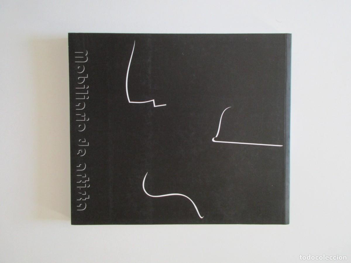 Libros de segunda mano: MOBILIARIO DE ARTISTA - CATALOGO EXPOSICI&Oacute;N M&Aacute;LAGA 2015